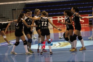 &Mu;&epsilon;&gamma;ά&lambda;&eta; &nu;ί&kappa;&eta; &tau;&eta;&sigmaf; &Theta;έ&tau;&iota;&delta;&alpha;&sigmaf; &epsilon;&pi;&iota; &tau;&omicron;&upsilon; &Zeta;&Alpha;&Omicron;&Nu;