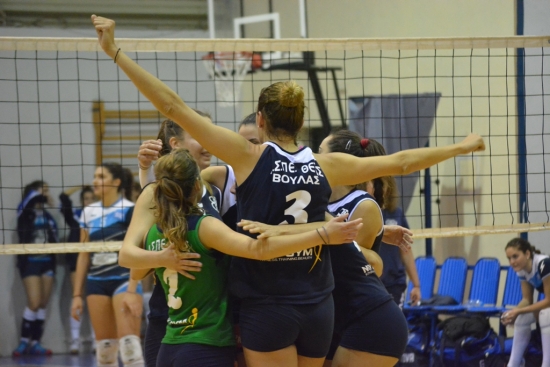 &Alpha;2 &Gamma;&upsilon;&nu;&alpha;&iota;&kappa;ώ&nu;: &Alpha;&Sigma;.&Pi;&Epsilon;.&Theta;έ&tau;&iota;&sigmaf; &Beta;&omicron;ύ&lambda;&alpha;&sigmaf; - &Alpha;&iota;&gamma;ά&lambda;&epsilon;&omega; 3-2 (pics)