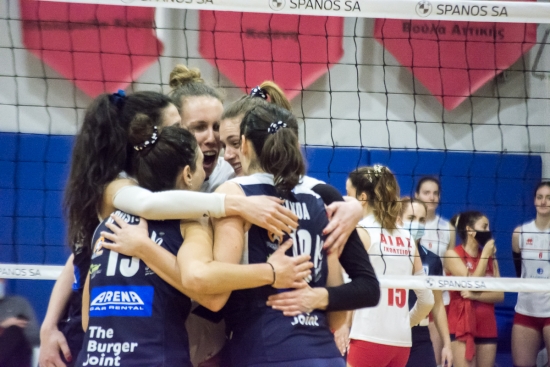 Volley League &Gamma;&upsilon;&nu;&alpha;&iota;&kappa;ώ&nu; (8&eta; &alpha;&gamma;&omega;&nu;&iota;&sigma;&tau;&iota;&kappa;ή): &Omicron;&lambda;&upsilon;&mu;&pi;&iota;&alpha;&kappa;ό&sigmaf; - &Theta;έ&tau;&iota;&sigmaf; &Beta;&omicron;ύ&lambda;&alpha;&sigmaf; (20/2, 19:00)