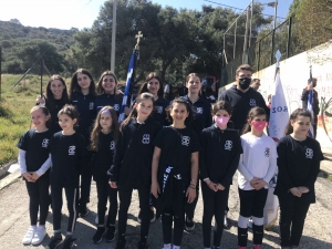 &Tau;&eta;&nu; &Epsilon;&theta;&nu;&iota;&kappa;ή &Epsilon;&pi;έ&tau;&epsilon;&iota;&omicron; &tau;&eta;&sigmaf; 25&eta;&sigmaf; &Mu;&alpha;&rho;&tau;ί&omicron;&upsilon; &tau;ί&mu;&eta;&sigma;&epsilon; &kappa;&alpha;&iota; &phi;έ&tau;&omicron;&sigmaf; &eta; &Theta;έ&tau;&iota;&delta;&alpha; &Beta;&omicron;ύ&lambda;&alpha;&sigmaf;!