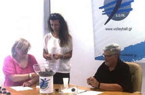 &Mu;&epsilon; &Pi;&alpha;&nu;&alpha;&theta;&eta;&nu;&alpha;ϊ&kappa;ό &epsilon;&kappa;&tau;ό&sigmaf; &eta; &pi;&rho;&epsilon;&mu;&iota;έ&rho;&alpha; &sigma;&tau;&eta;&nu; &Alpha;1 (&Pi;&rho;ό&gamma;&rho;&alpha;&mu;&mu;&alpha;)
