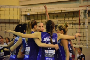 Volleyleague: &Theta;έ&tau;&iota;&sigmaf; &Beta;&omicron;ύ&lambda;&alpha;&sigmaf; - &Mu;&alpha;&rho;&kappa;ό&pi;&omicron;&upsilon;&lambda;&omicron; (3/11, 19:00 - Livestreaming)